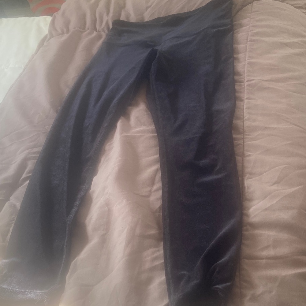 Athleta Elation Velvet Tight Leggings in Black size small petite